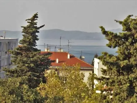 Apartman Holidays 16