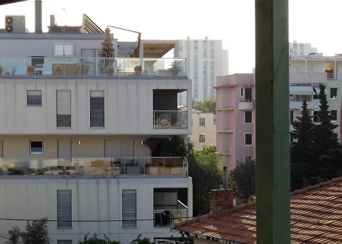 Lejlighed Holidays 16 *