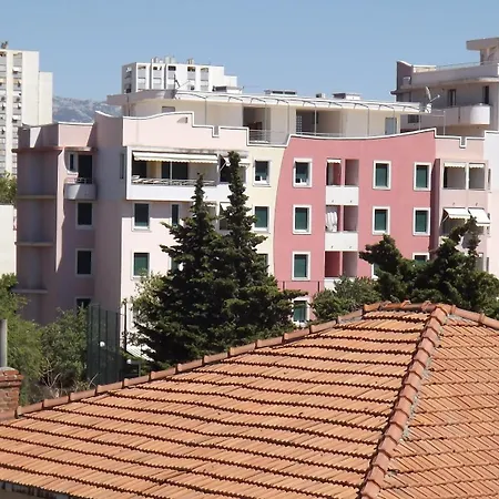 Holidays 16 Сплит